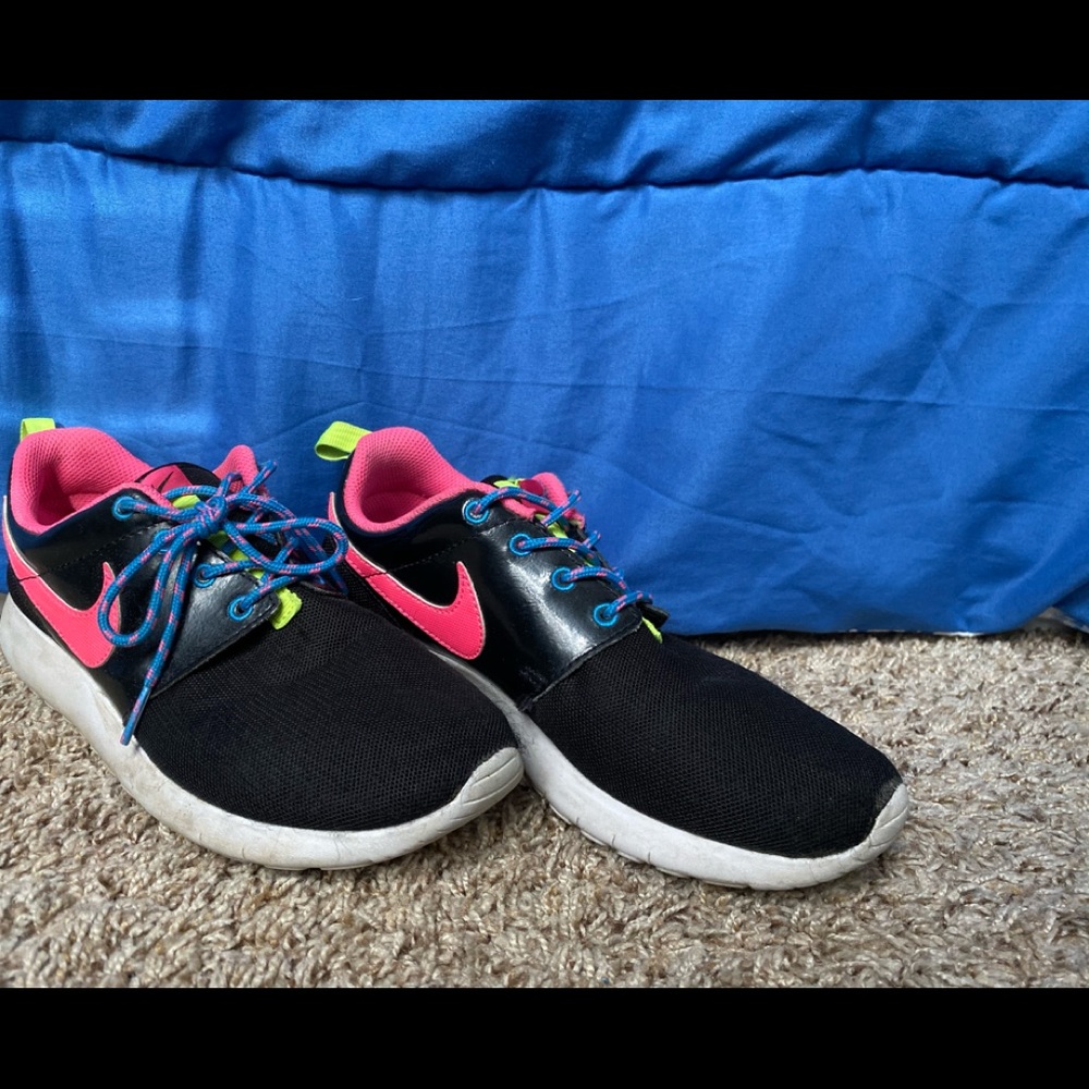 Nike Roshes